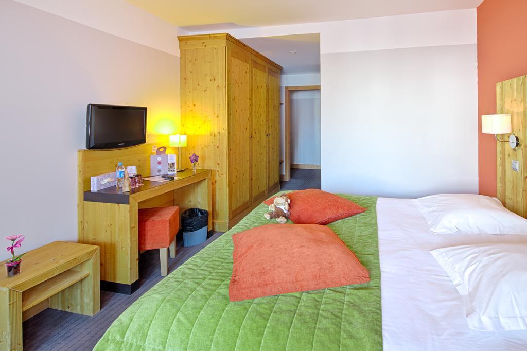 Hotel Les Bruyeres Les Menuires Eksteriør bilde